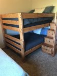 Double Bunk Bed/Twin Bedroom